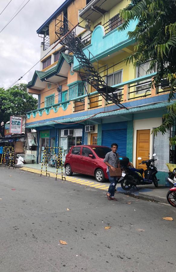 Belen Favila Transient Rooms Near Airport Terminal 3 Manila Exterior photo