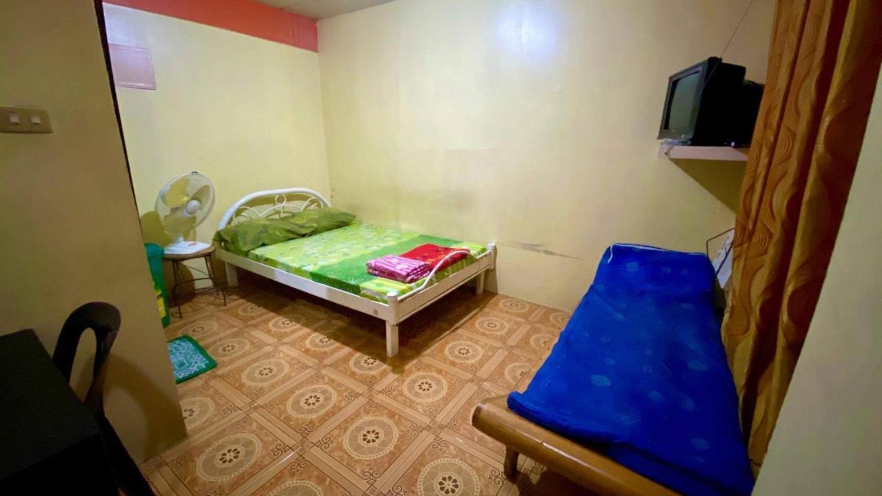 Belen Favila Transient Rooms Near Airport Terminal 3 Manila Exterior photo